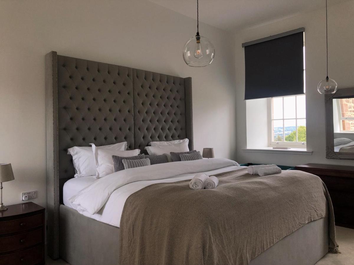 Inverness Great Glen Town House, 5 Minute Drive From Town Centre Exterior photo