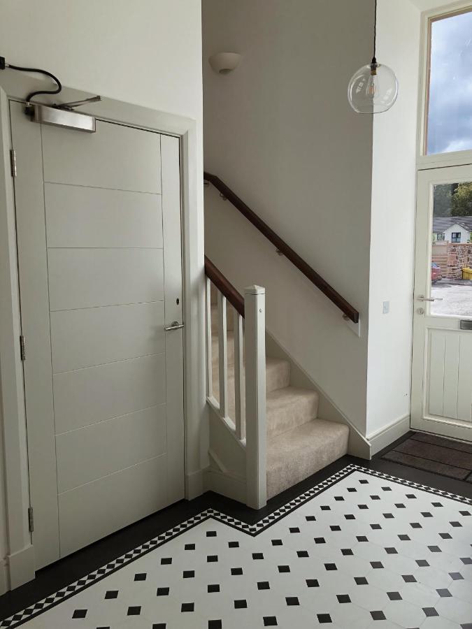 Inverness Great Glen Town House, 5 Minute Drive From Town Centre Exterior photo