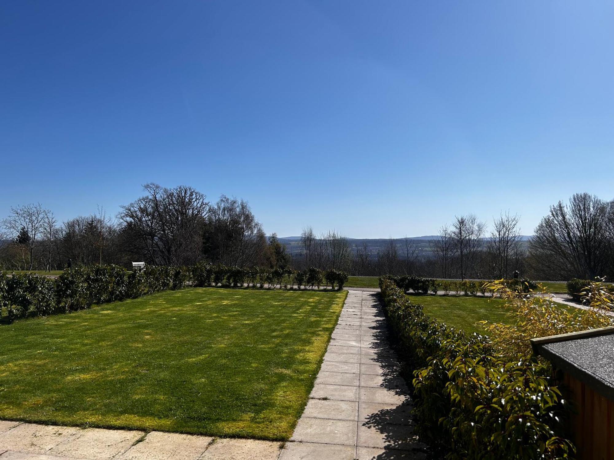 Inverness Great Glen Town House, 5 Minute Drive From Town Centre Exterior photo